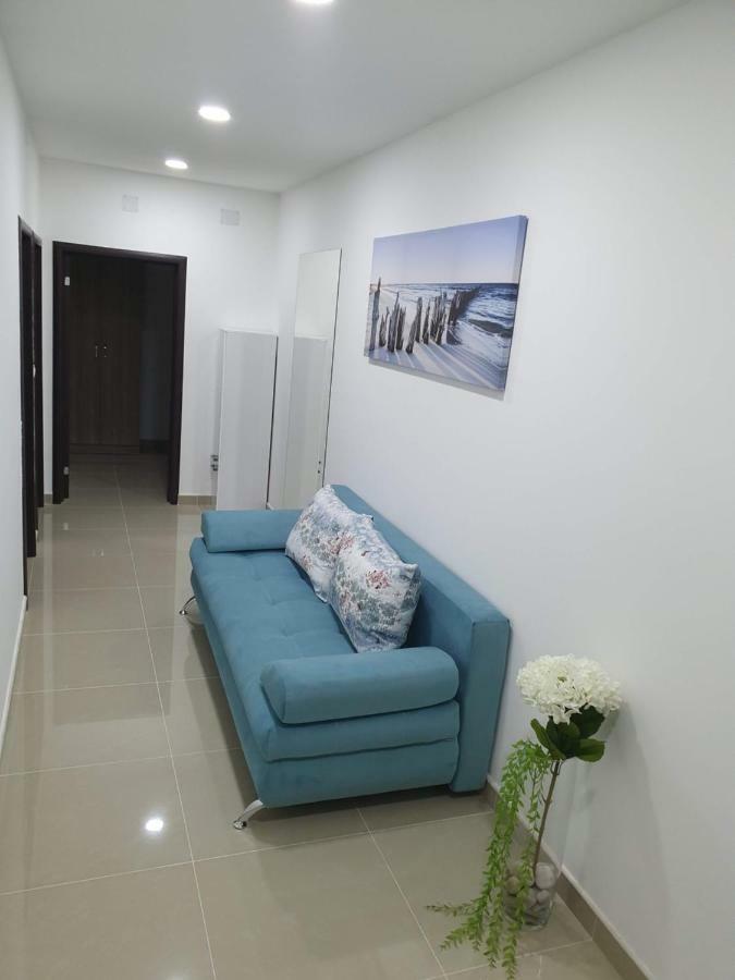 Apartments Melbourne Ulcinj Exterior photo
