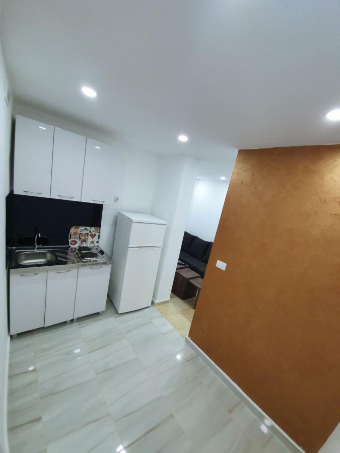 Apartments Melbourne Ulcinj Exterior photo