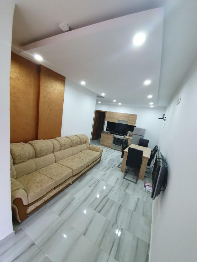 Apartments Melbourne Ulcinj Exterior photo