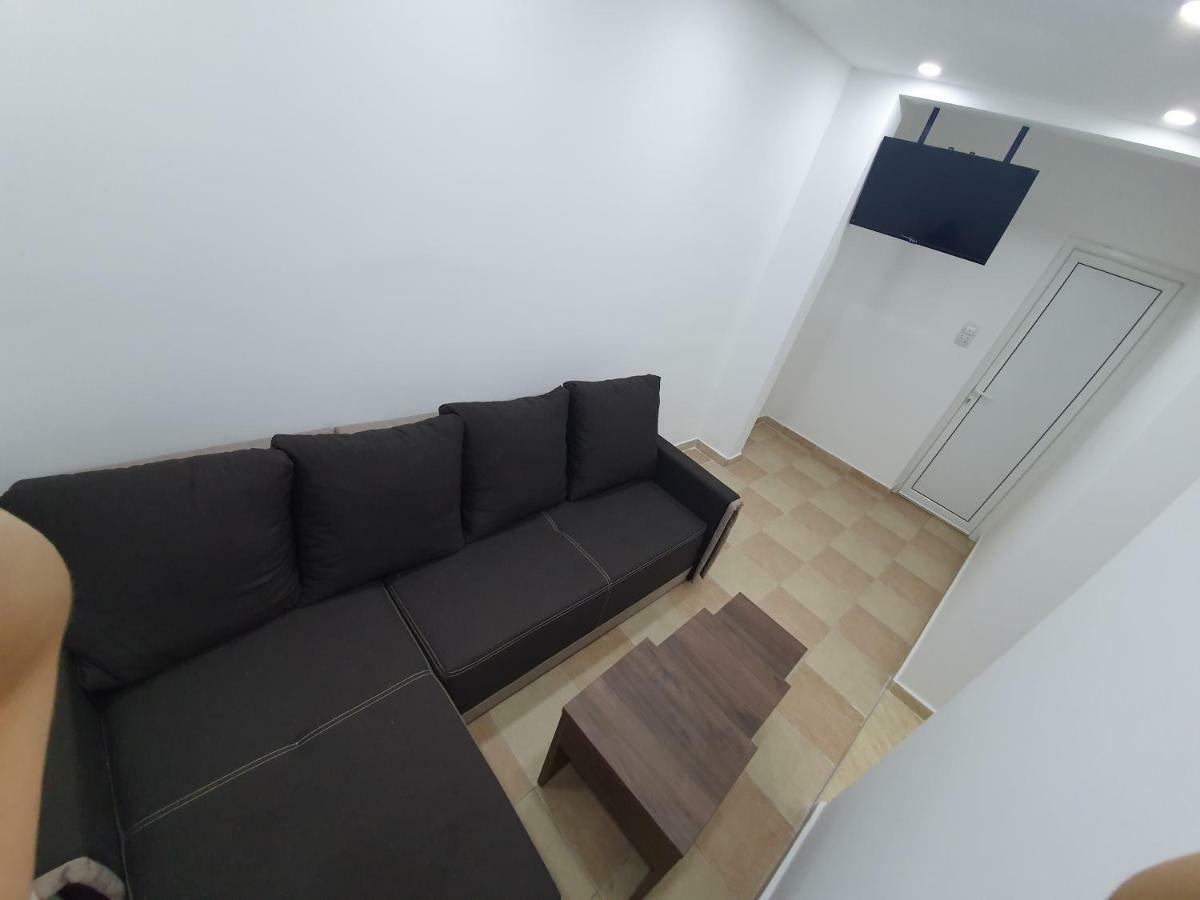 Apartments Melbourne Ulcinj Exterior photo